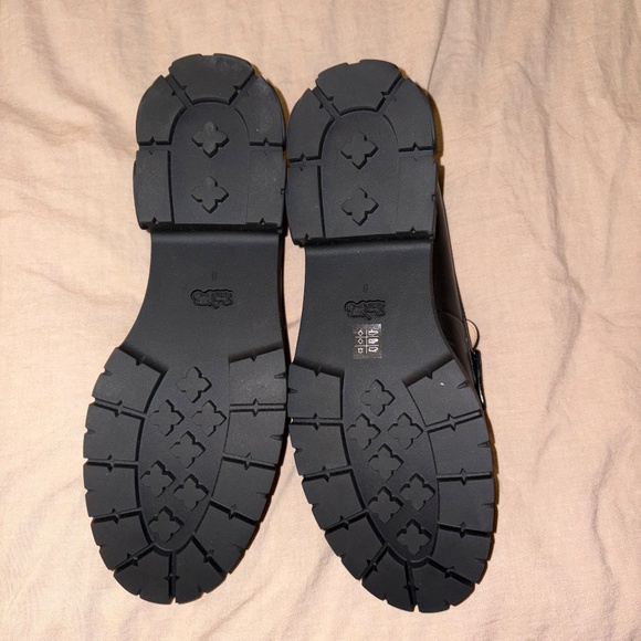 Coach Platform Loafers - Picture 3 of 3